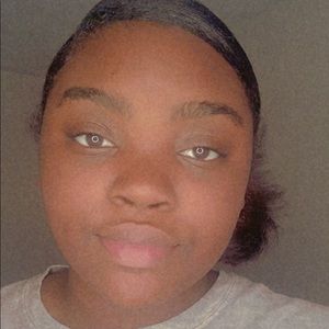 Meet your Posher, Keishay